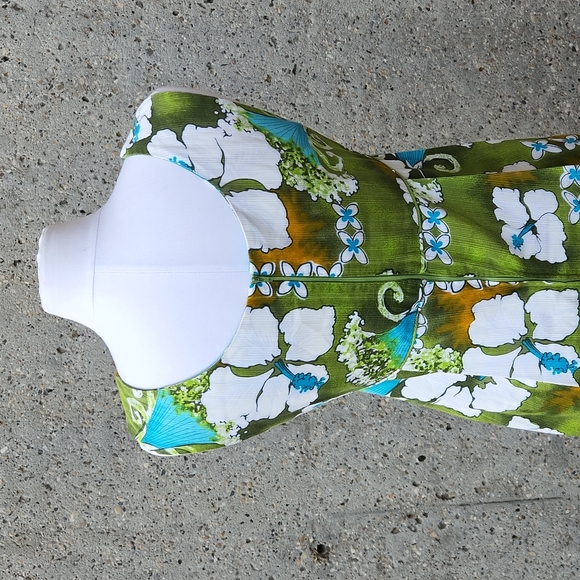 1970s Hawaiian Maxi dress - Picture 9 of 12